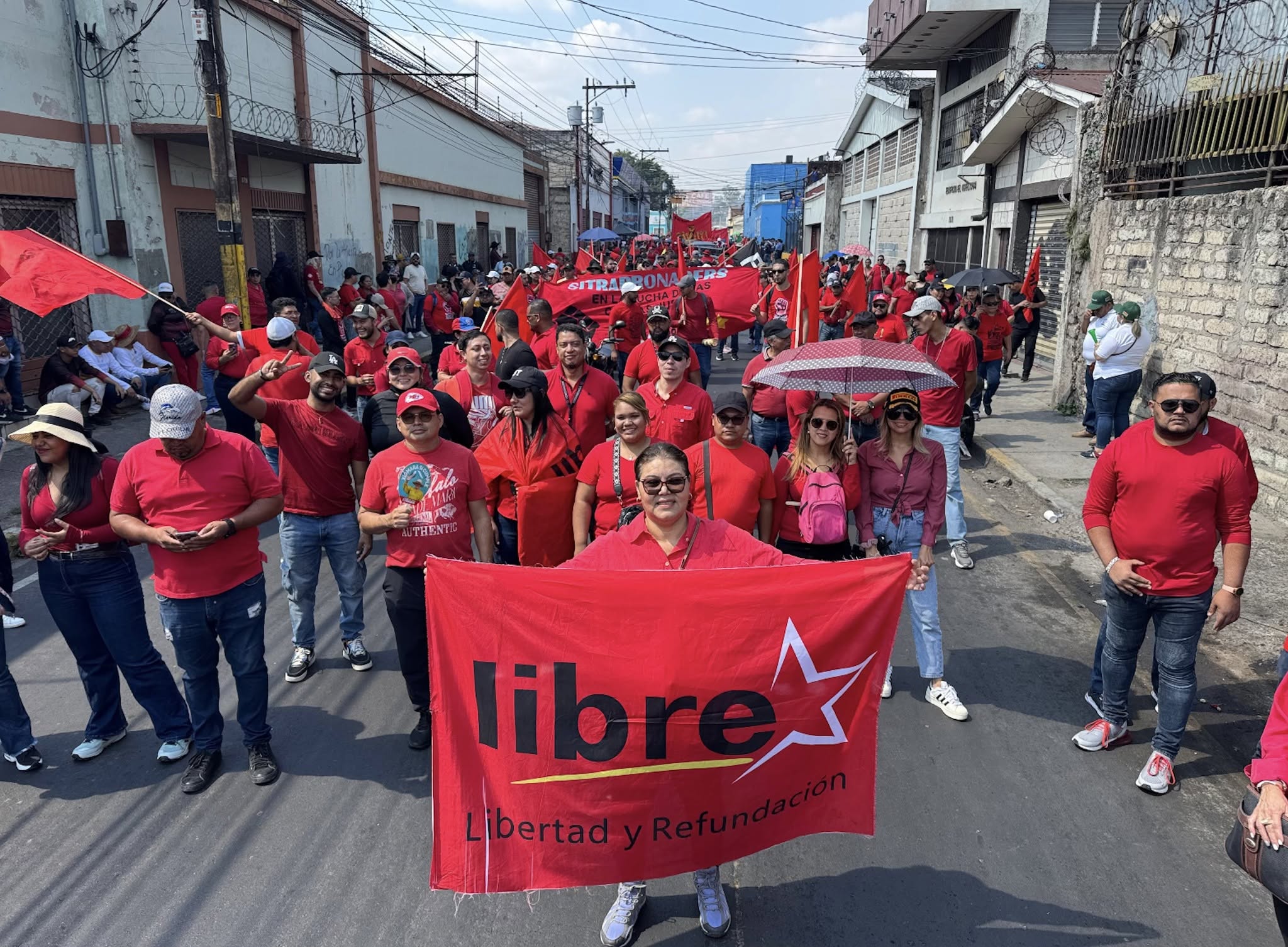Profundas divisiones en Honduras por el «Plan Venezuela» de LIBRE: rechazo de sectores clave