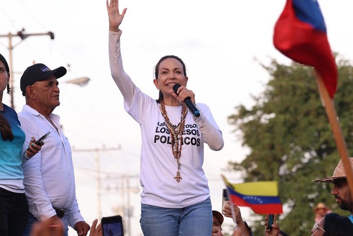 La izquierda en América Latina y su reacción ante el Nobel de la Paz a María Corina Machado