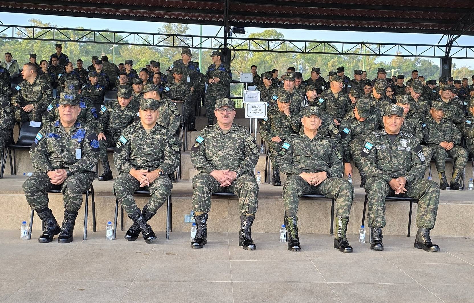 Elecciones en Honduras: Crece la Sombra sobre los Militares